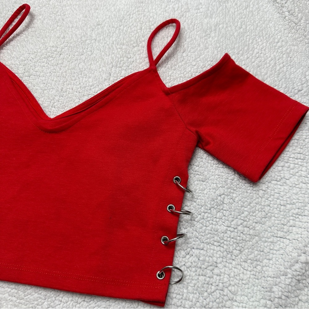 Women’s Red Topshop Cropped Top Cold Shoulder Spaghetti Strap V neck - Picture 8 of 14